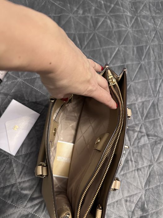 Geanta Michael Kors