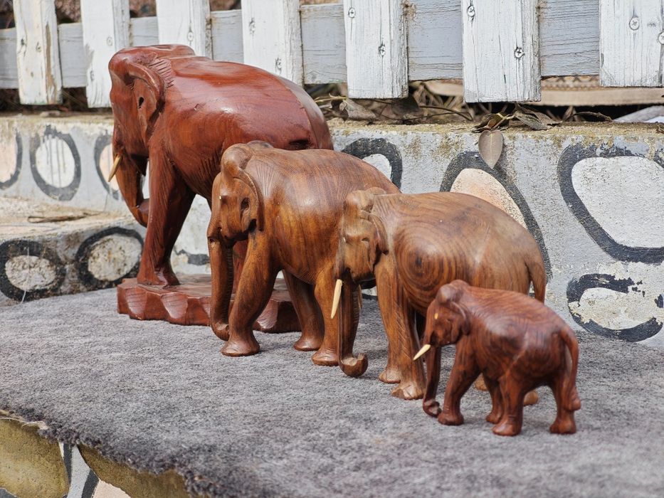 4броя  слончета много добро състояние