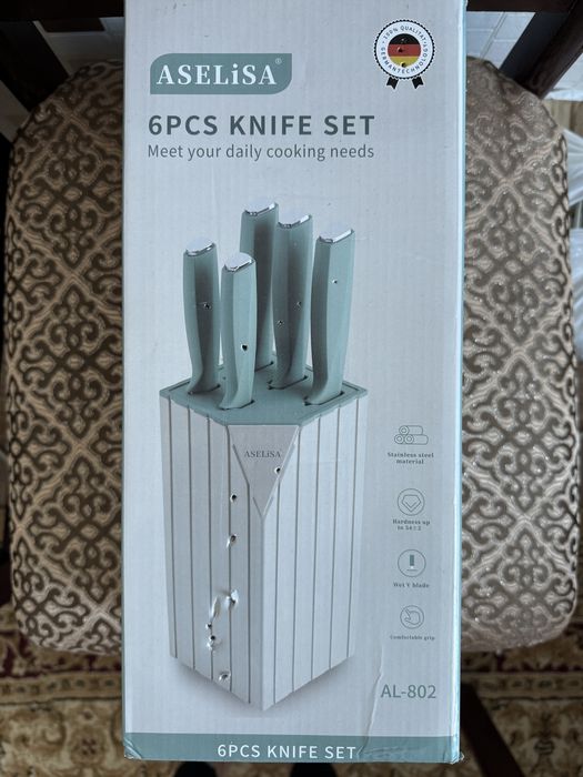 Продам новый набор ножей