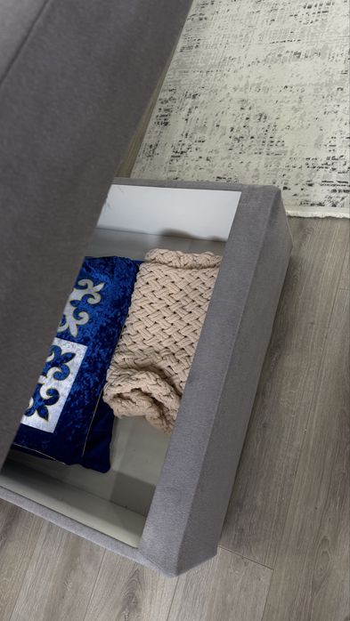 Продам угловой диван в хорошем состоянии