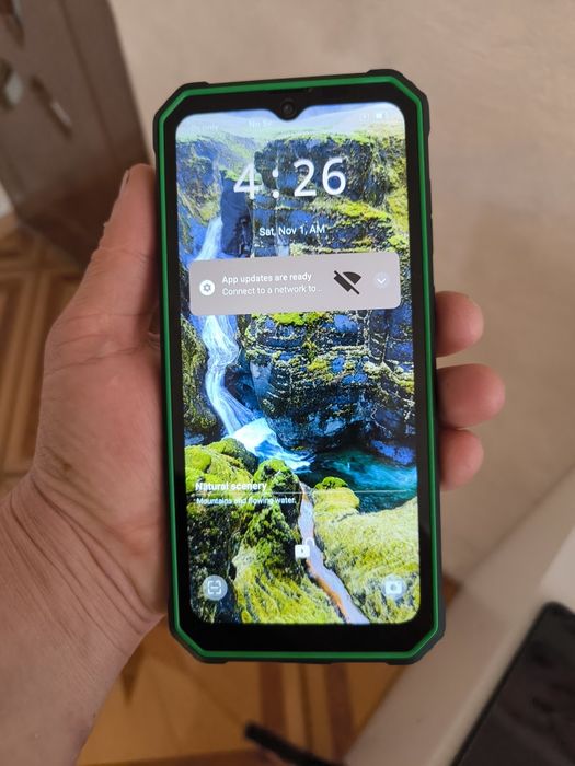 Vând   redmi și ce se vede