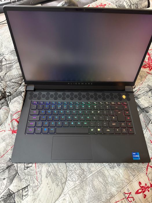 Alienware M15 R7