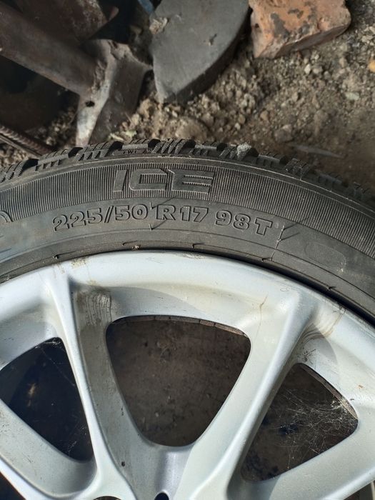 Продам резину с дисками