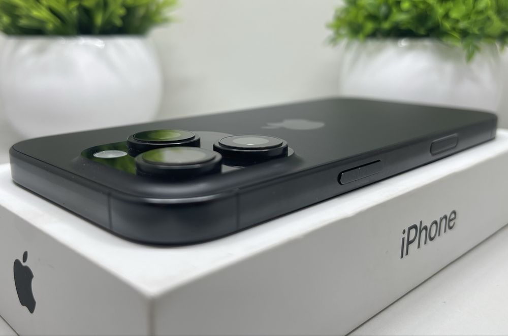 iPhone 16 Pro Full pack