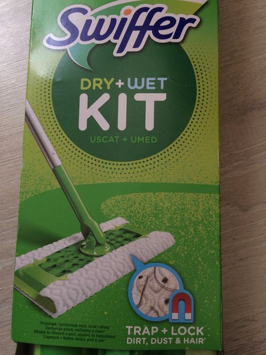 Моп за сухо и мокро почистване на под Swiffer.Нов.