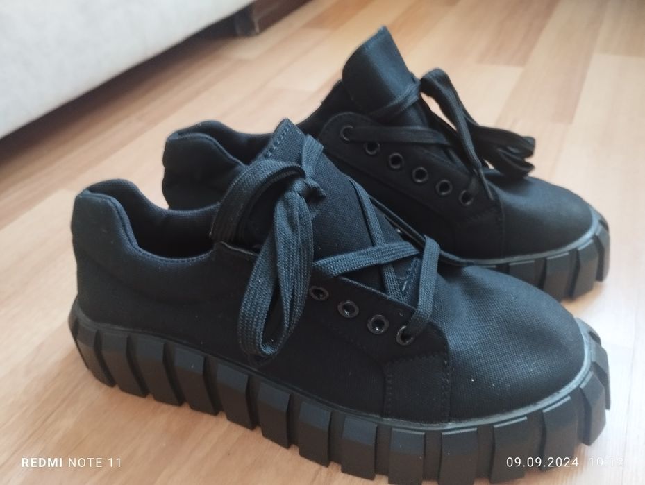 Женская обувь продам