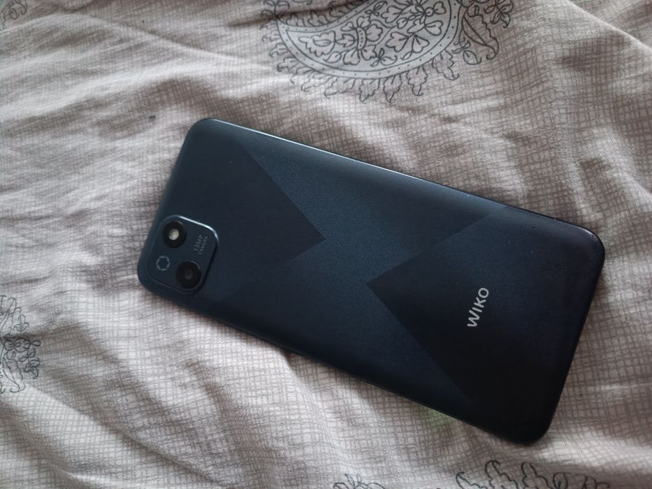 Продам телефон Wiko