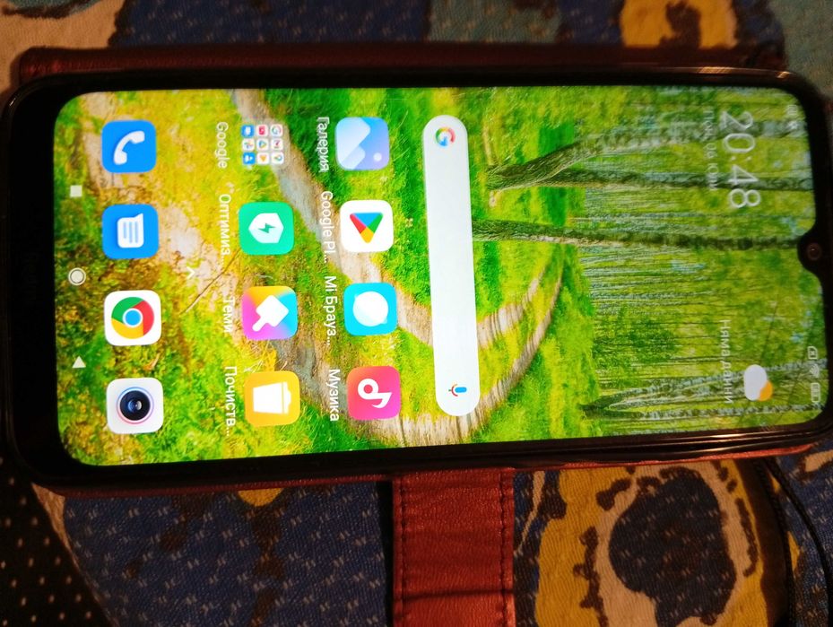 Продавам телефон redmi note 8 miui