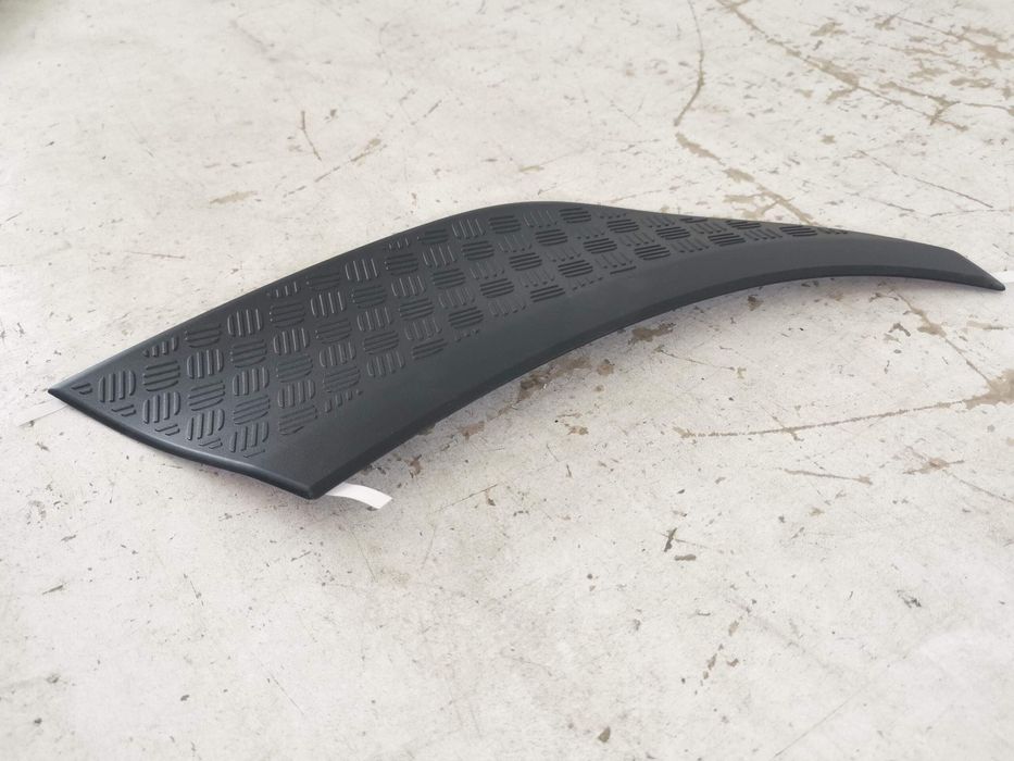 Калобран Ляв Заден Land Rover DEFENDER SUV [L663] [ - Оригинален В Доб