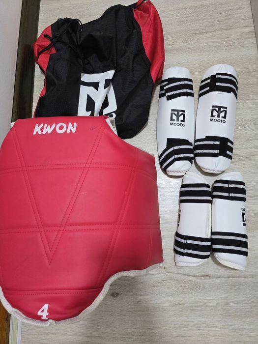 Униформа  для тренировки теквандо