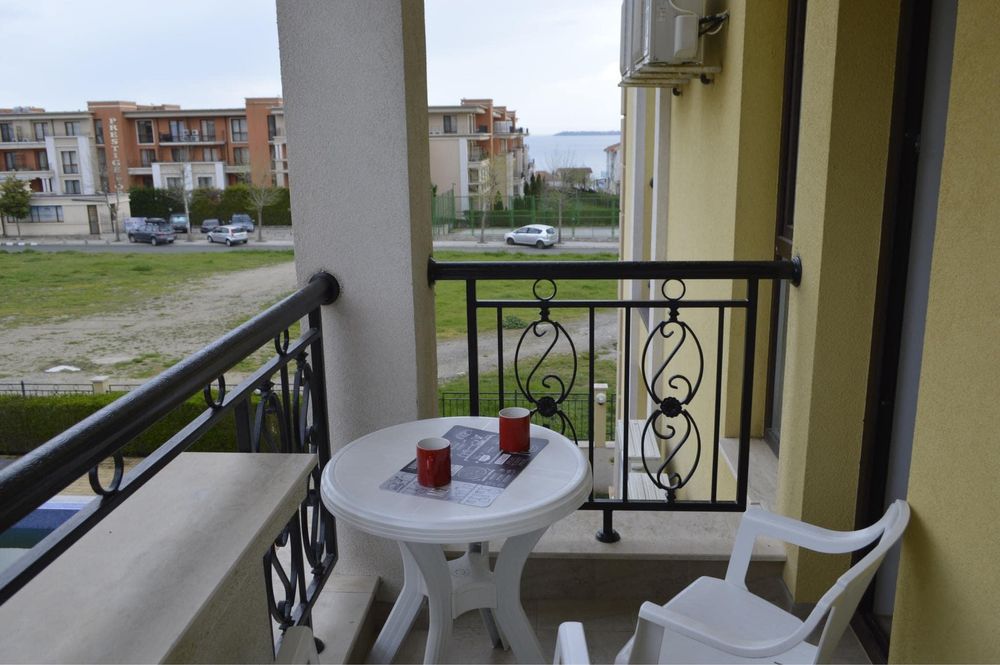 Апартамент под наем “Джули”