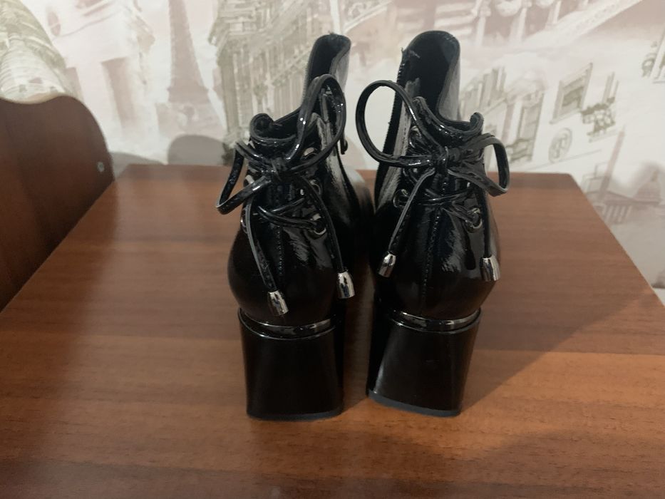 Новые лаковые ботиночки