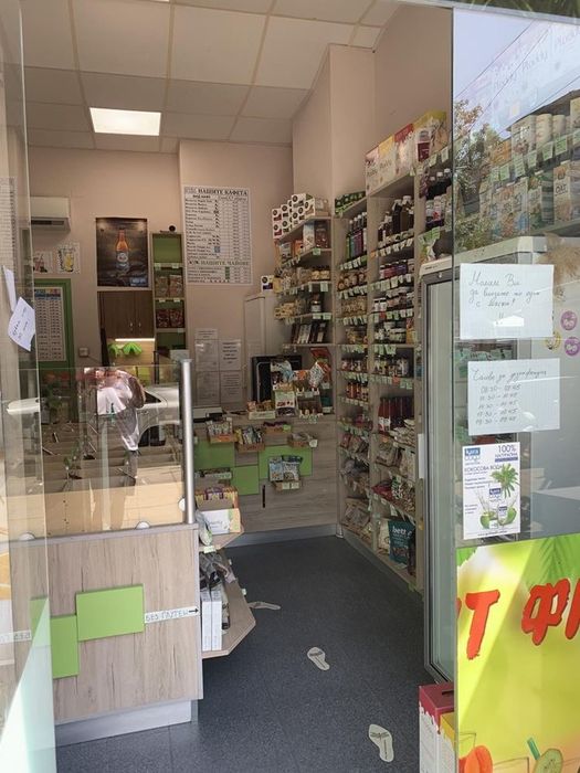 Магазин на Пиротска до пазара – възлово място с огромен поток