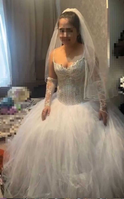 Свадебное платье