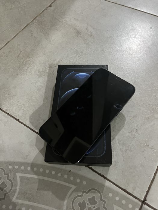 Айфон 12 про макс