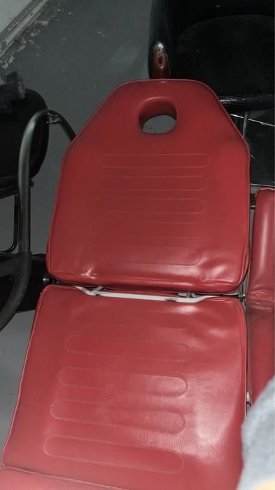 Массажный кушетка