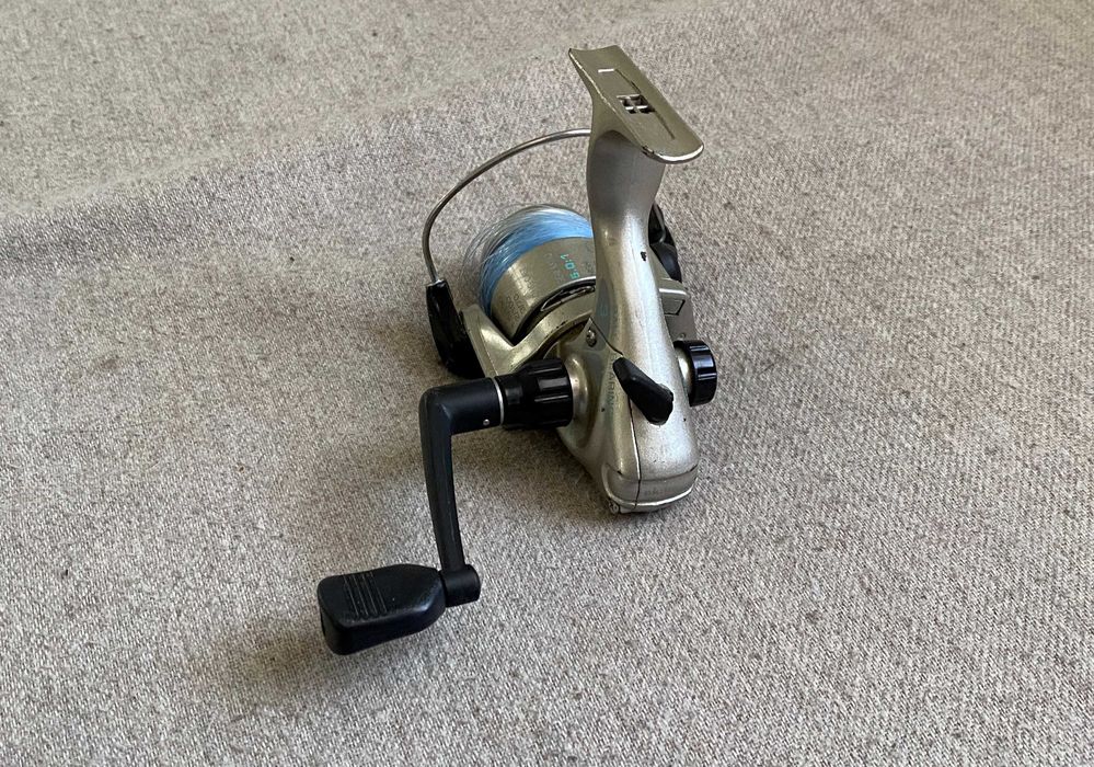 Mulineta Okuma RES FS 613 spinning, funcțională, cu fir montat