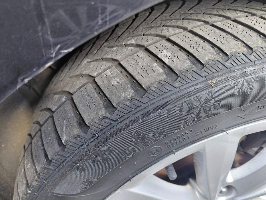 Лети джанти с гуми за Hundai I40 215- 50- 17