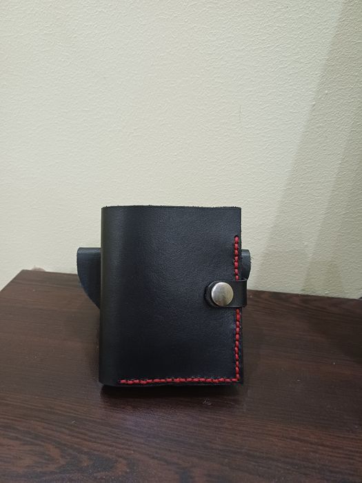 Портфейл от естествена кожа