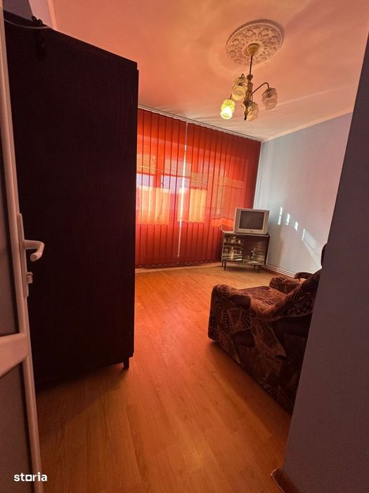 Apartament 57mp, etaj 2, zona Radu Negru, confort 1 decomandat — fotografia 3