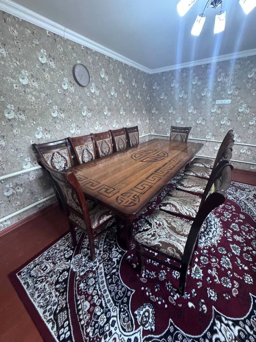 Stol stul 12 talik holati yaxshi kop ishlatilmagan