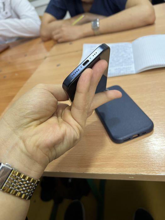 Iphone 15 pro 128 gb 88% ideal