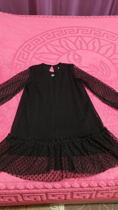 Продам платье для девочки