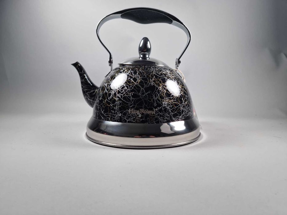 Емайлиран чайник