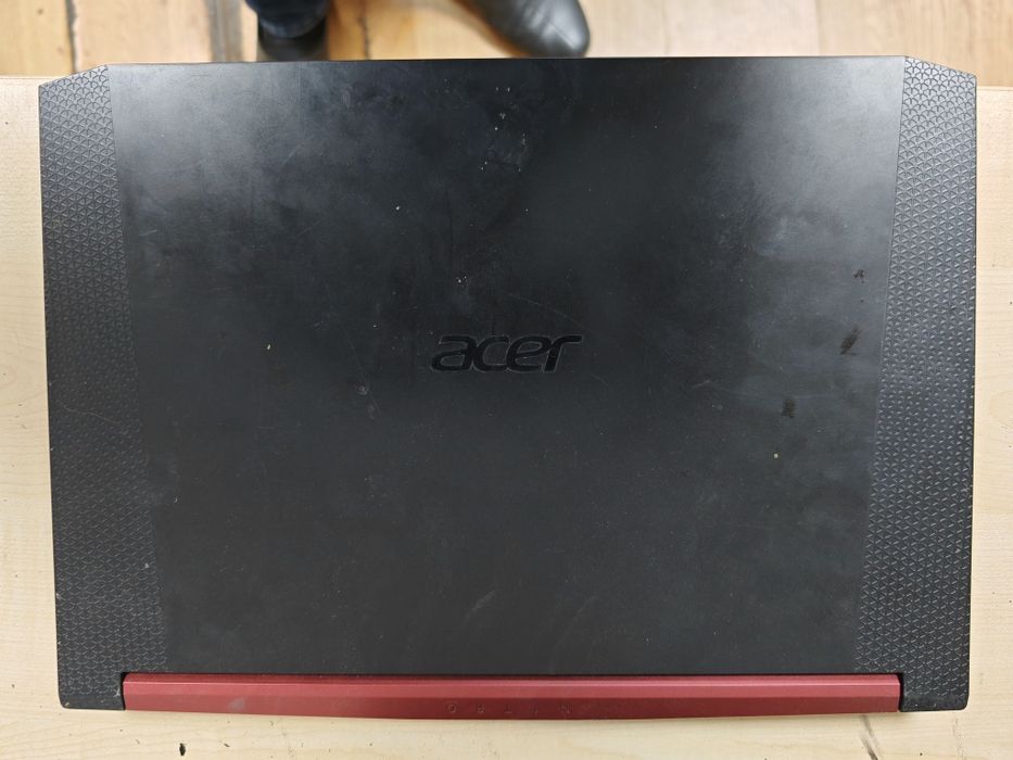 Acer nitro  15.6"