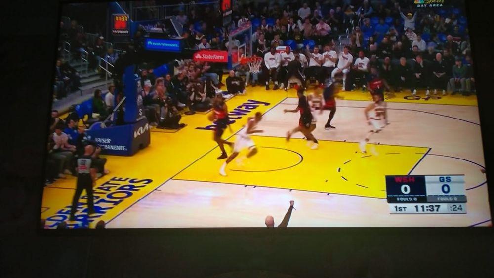 Продаю телевизор LG, диагональ 43