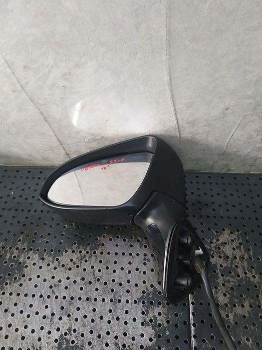 Oglinda electrica stanga toyota verso r2