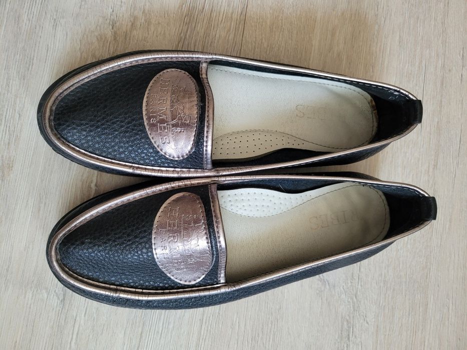 Женская обувь туфли