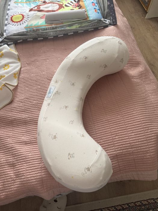 Подушка для кормления