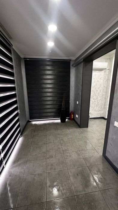 Сдается угловое коммерческое помещение