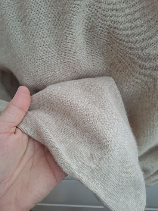 Pulover 100% cashmere