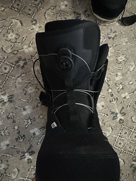 Boots Head + Legaturi Rome Snowboard