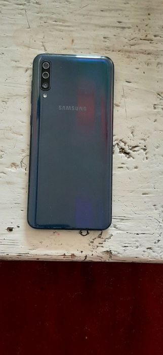 Samsung Galaxy A50