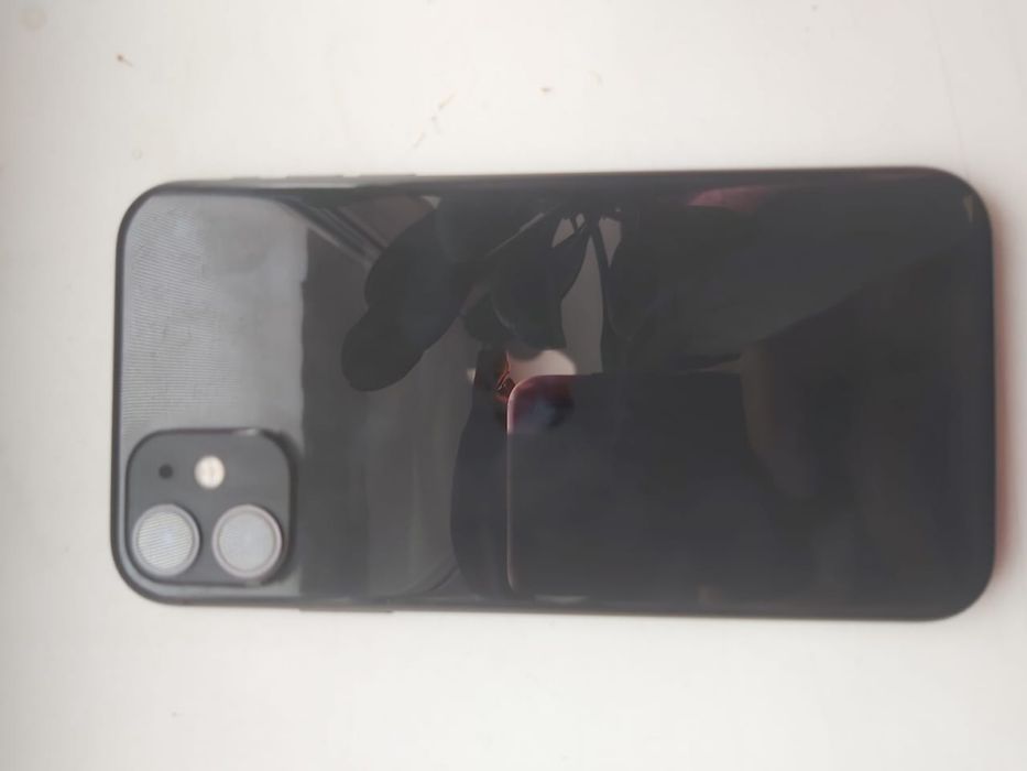 Продам айфон 11 128 гб