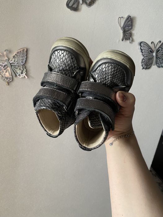 Детская обувь