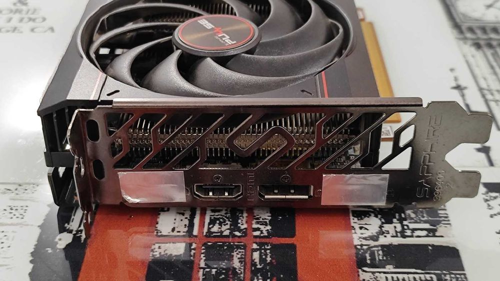 AMD Radeon RX 6600 8GB DDR6 Sapphire