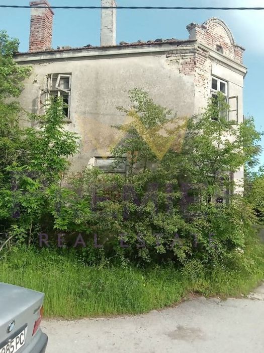 Къща в Варна, област-с.Аврен площ 100 цена 51000