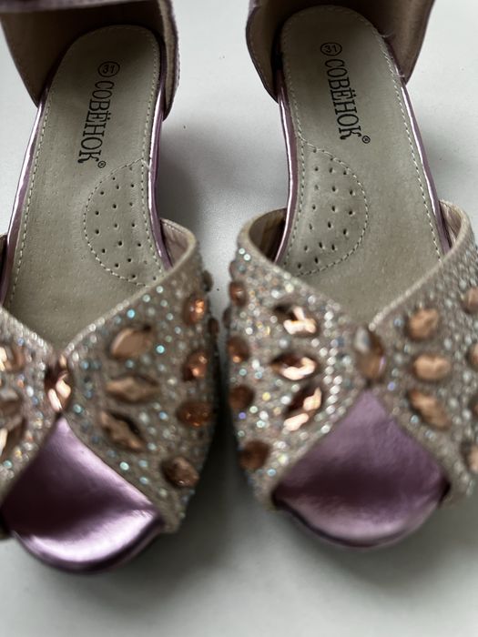 Нарядные туфельки для девочки, размер 30–31