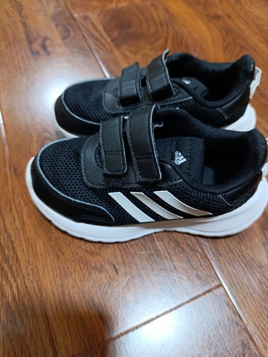 Adidas copii marime 27