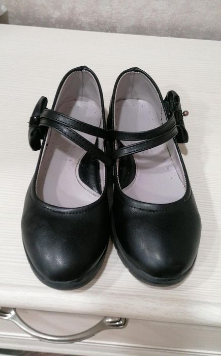 Продам  обувь...