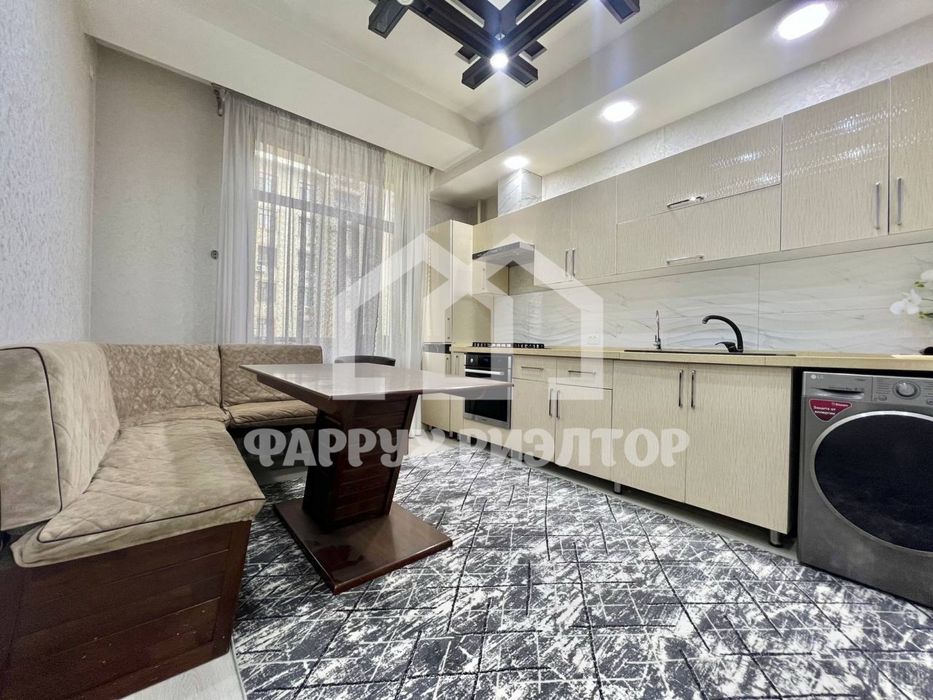 4/3/9 100м2 Паркентский новостройка кирпич