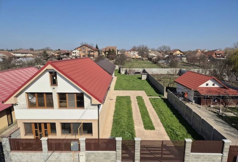 Casa individuala plus anexa de vanzare