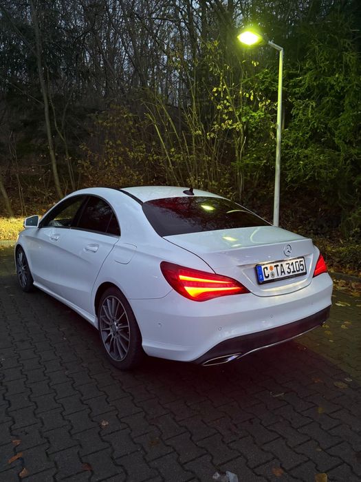 Mercedes-Benz CLA 180 2016 Automat AMG Panorama 60398 km