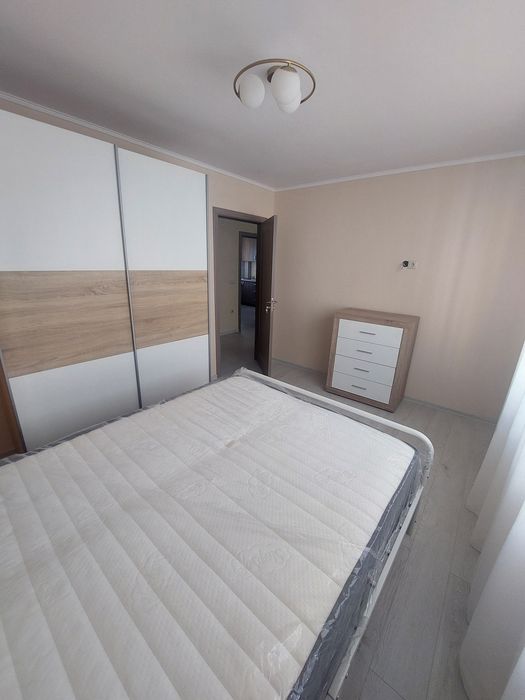 Chirie apartament .