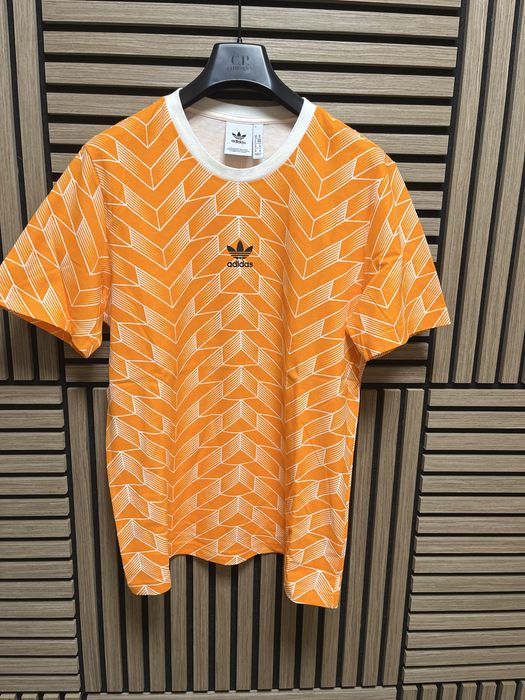 ADIDAS Originals - Нова размер M-Л / Оригинал