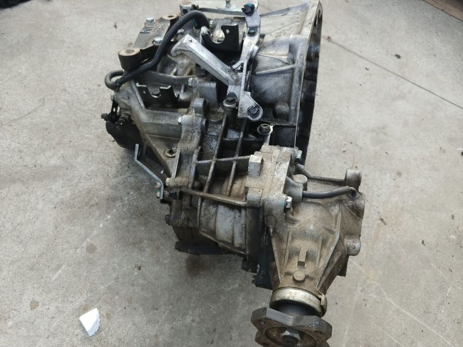 cutie de viteze manuala  2.0 dci m9rg832 renault koleos 1 hy  4x4